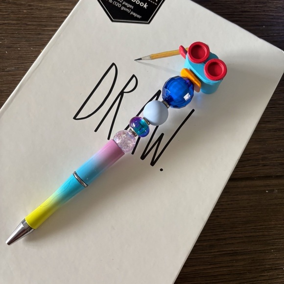 Disney Doorables: Toy Story: Lenny handmade beaded pen - Picture 3 of 3